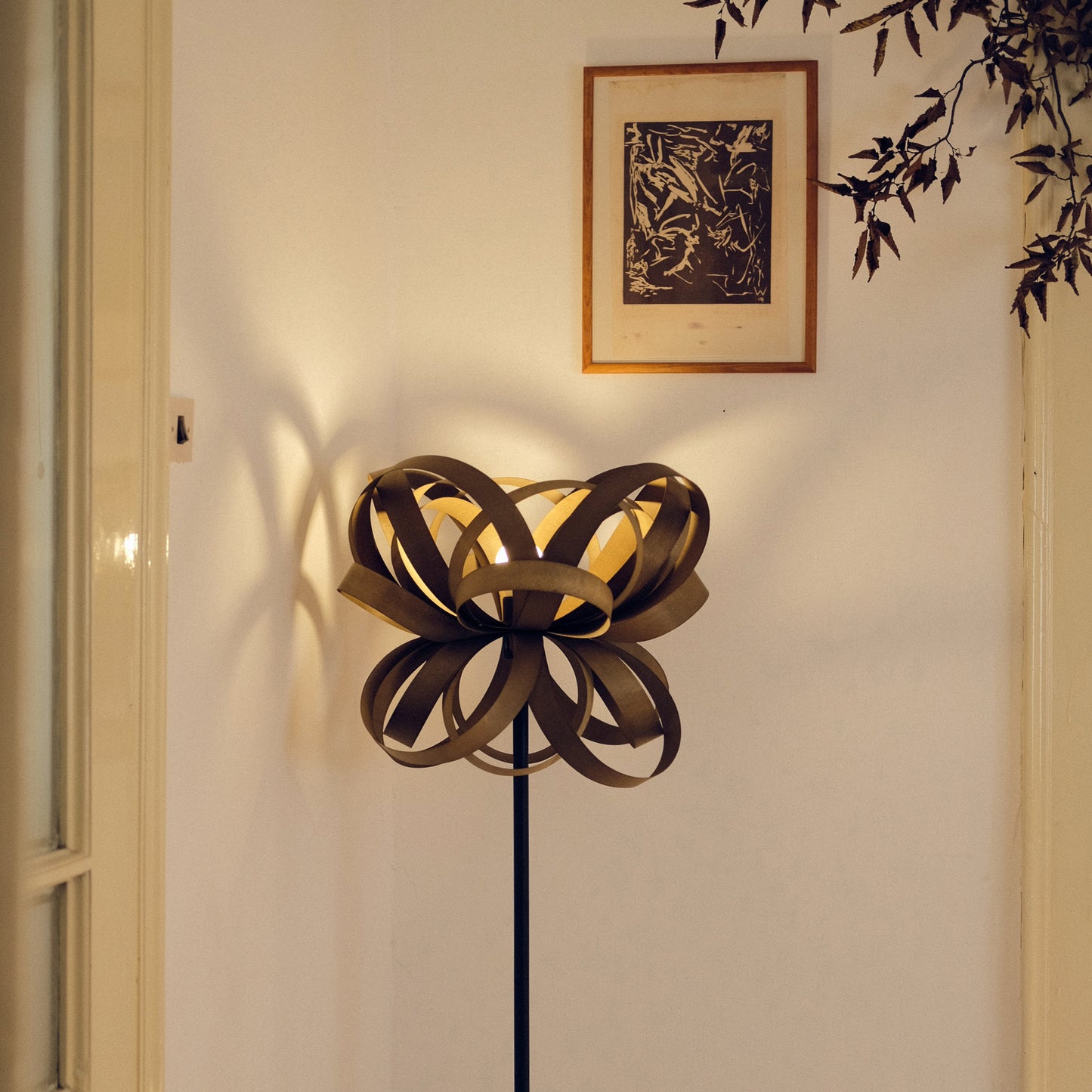 Lampadarul Perfect pentru Ambient - Din Furnir Natural