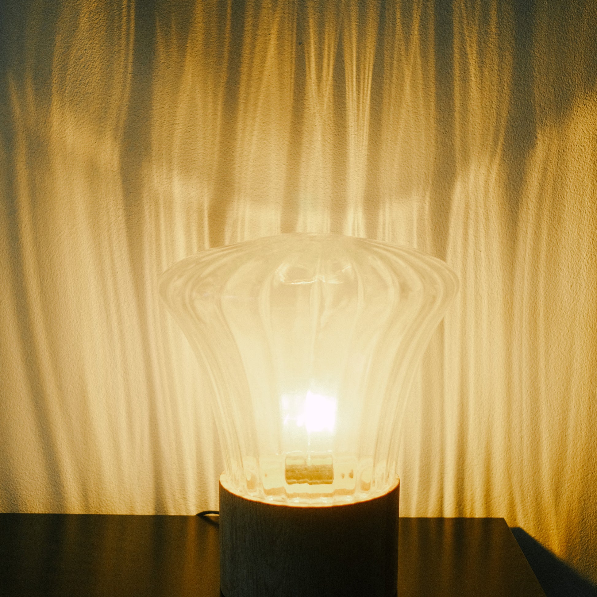 Lampi din sticlă - creaza o atomosfera de poveste in casa ta