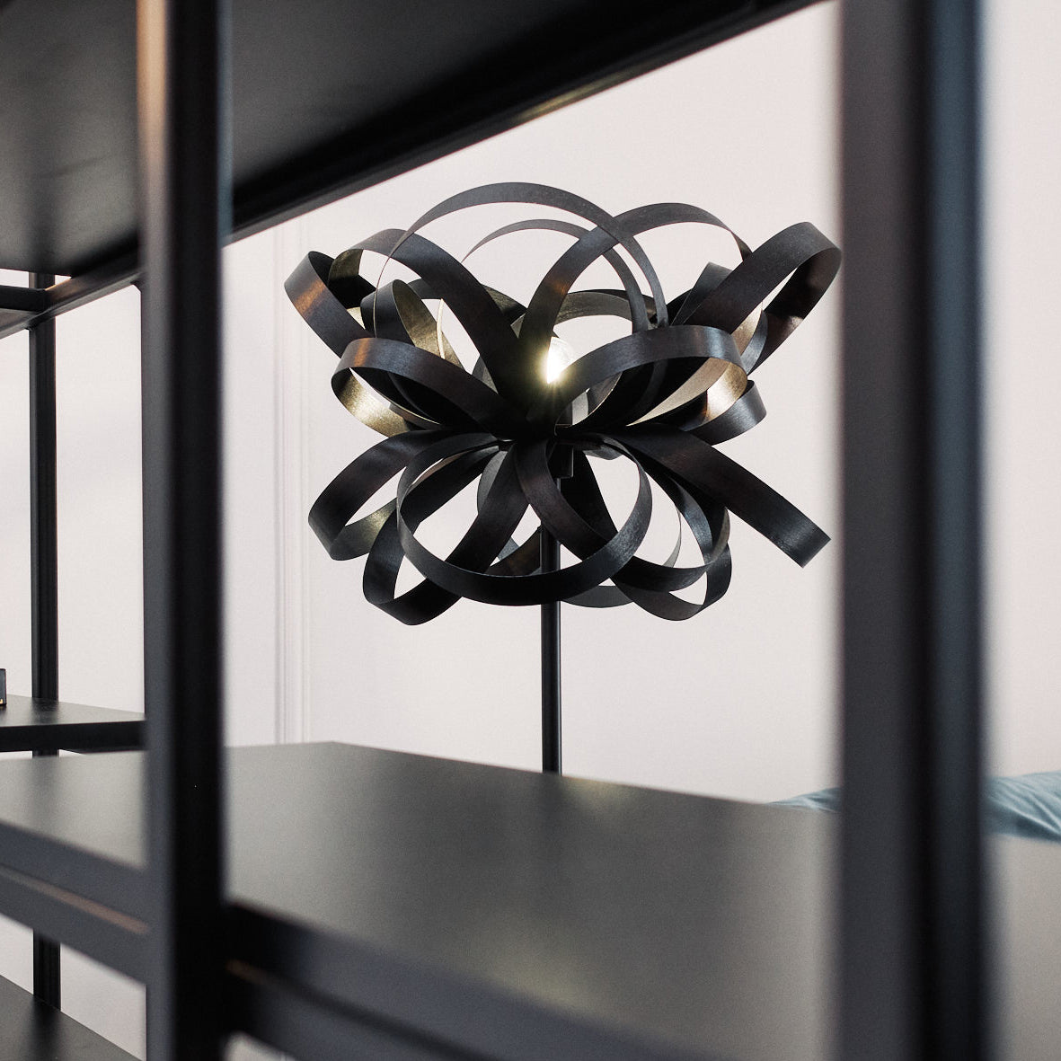 Lampadar Modern din Furnir - Design Contemporan și Calitate Superioară
