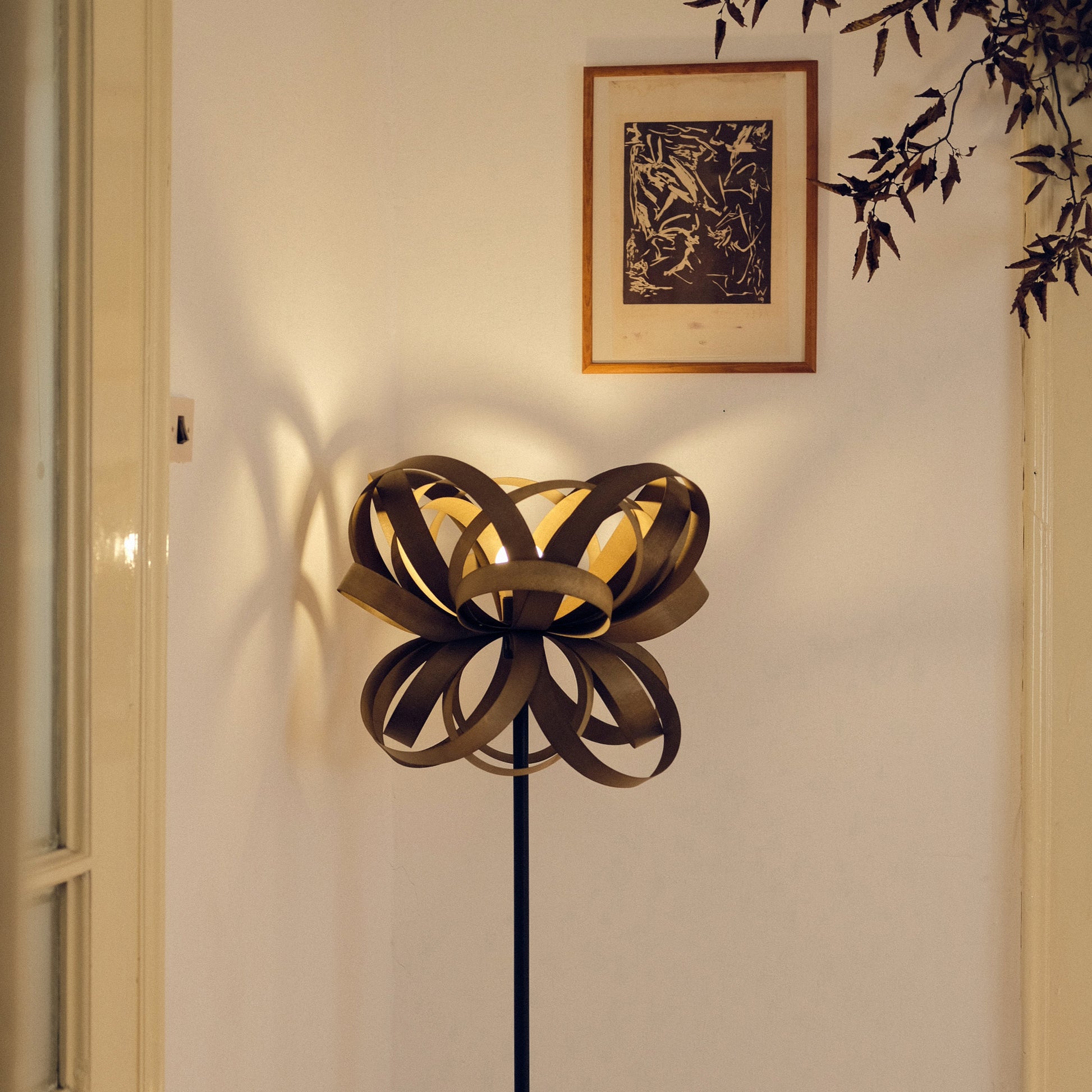 Lampadarul Perfect pentru Ambient - Din Furnir Natural